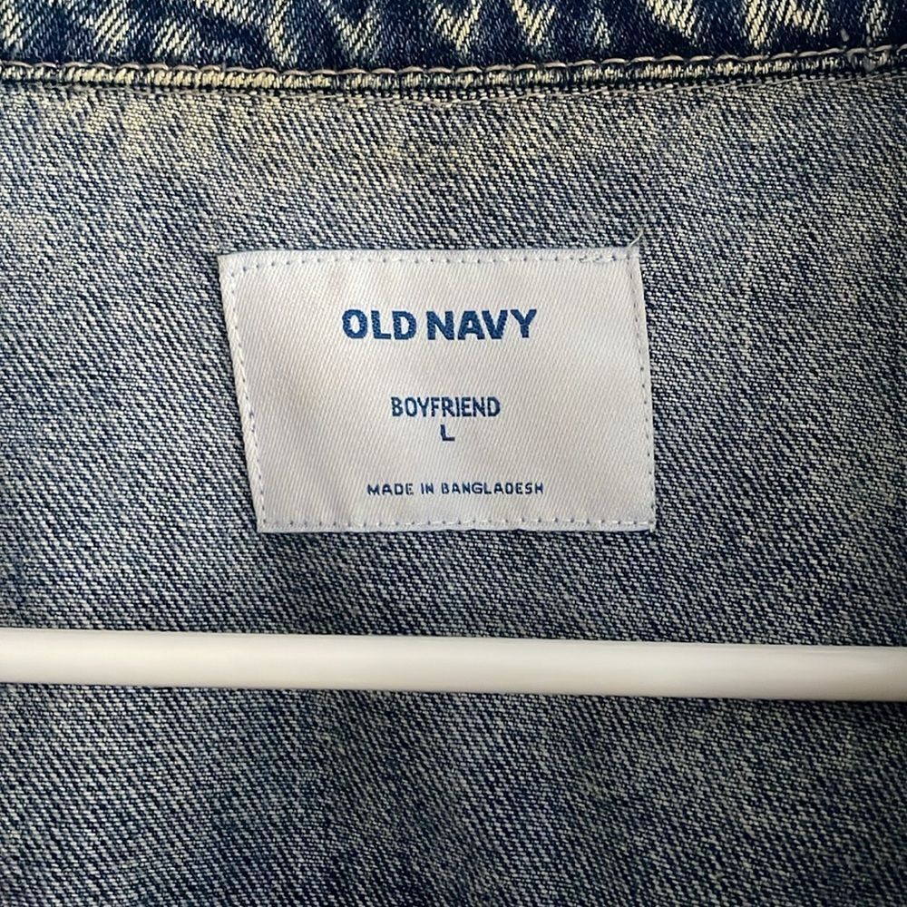 Old Navy Boyfriend Denim Jacket - Picture 3 of 5